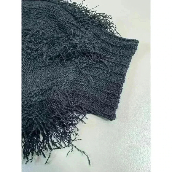 Chaser Women’s Feather Fringe Knit Sweater Size Medium Black NWT Whimsical Goth - Picture 4 of 9